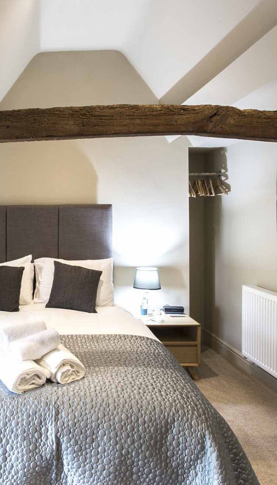 The Bell Inn Stroud  Exteriér fotografie